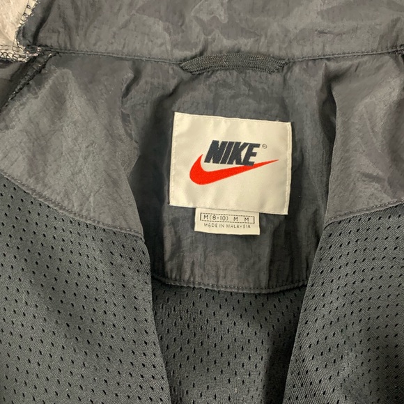 Nike Windbreaker Jacket - Picture 6 of 8